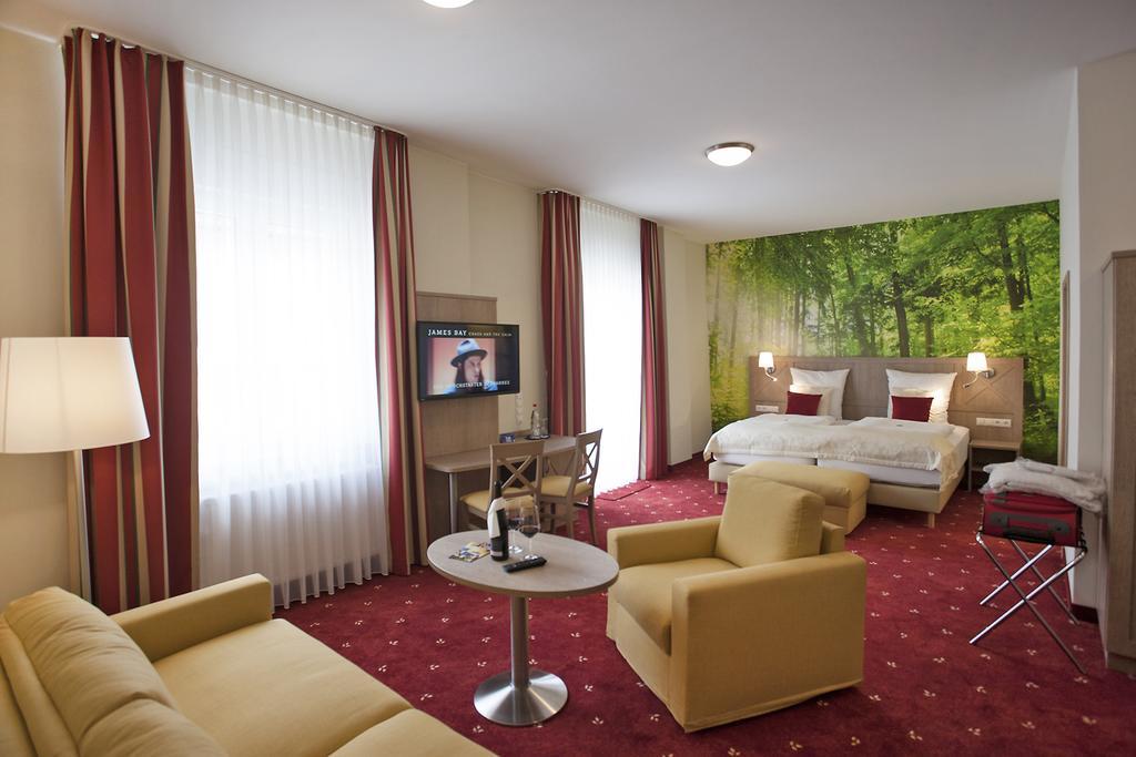 Zum Ochsen Hotel Hauenstein Kültér fotó